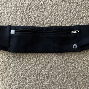 Lululemon running belt camo